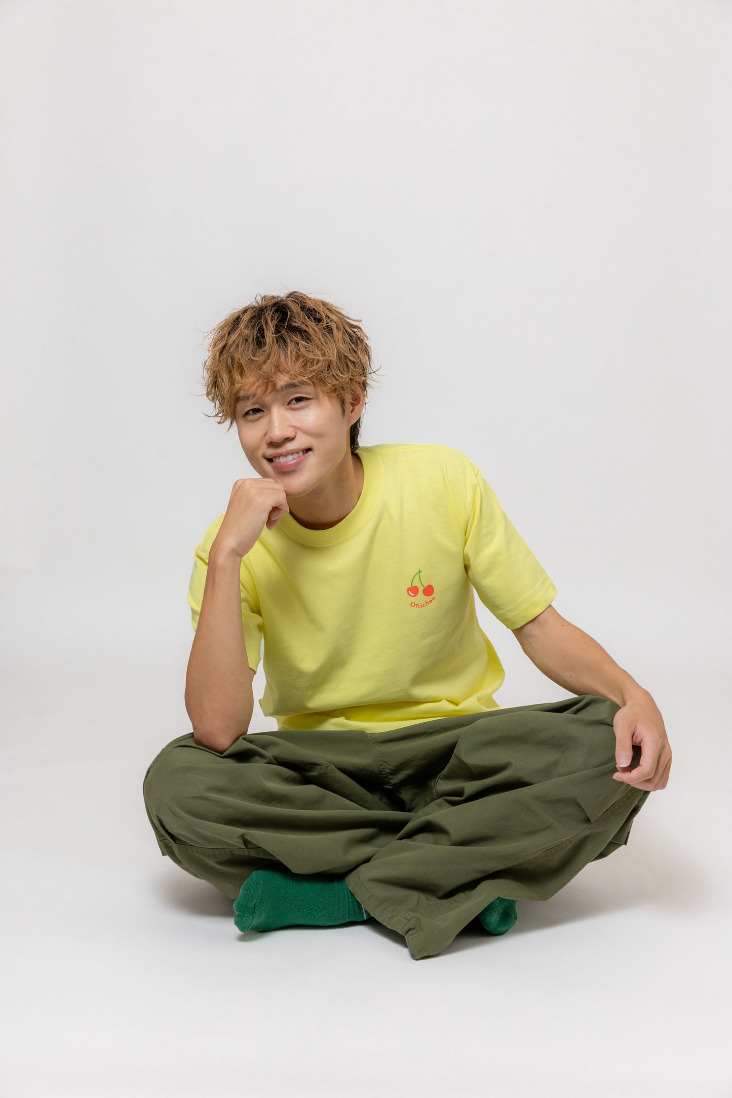 Zeitaku Miman Tシャツ